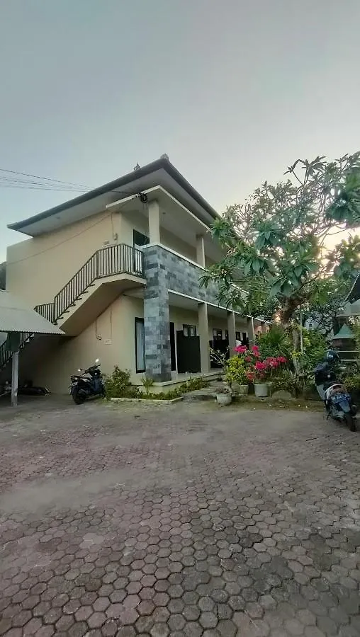Kos Bu Suji Apartment Kuta
